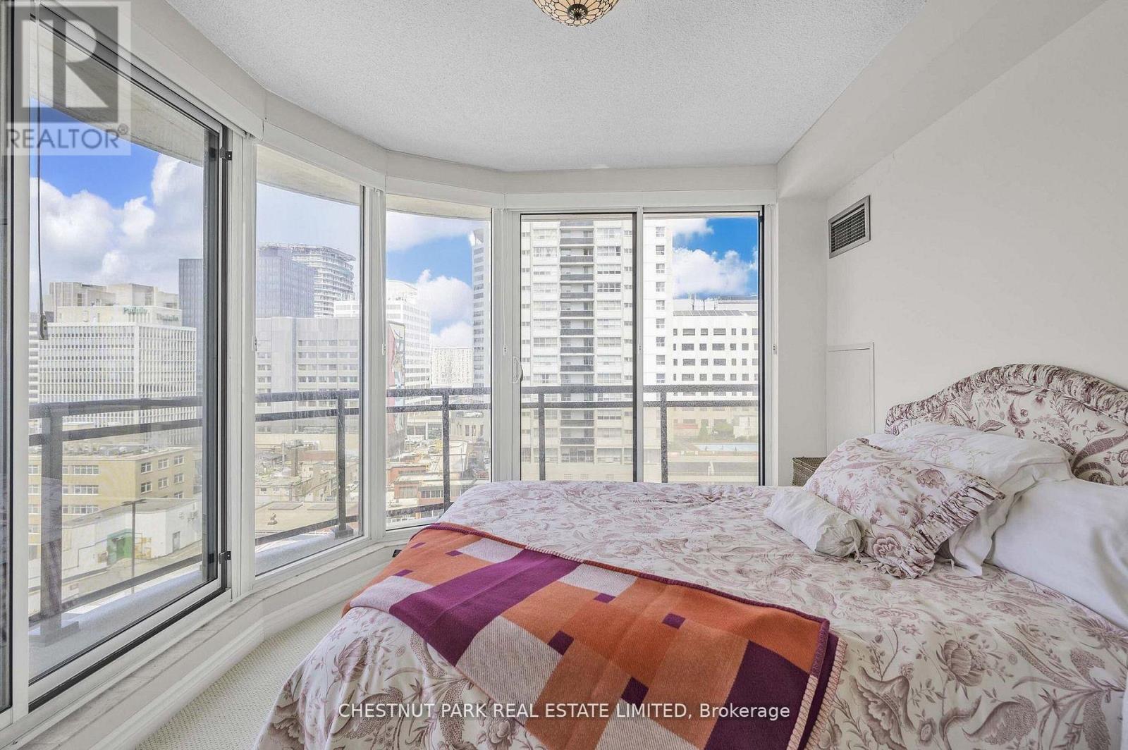 Phg - 40 Rosehill Avenue, Toronto, Ontario  M4T 1G5 - Photo 19 - C13780030