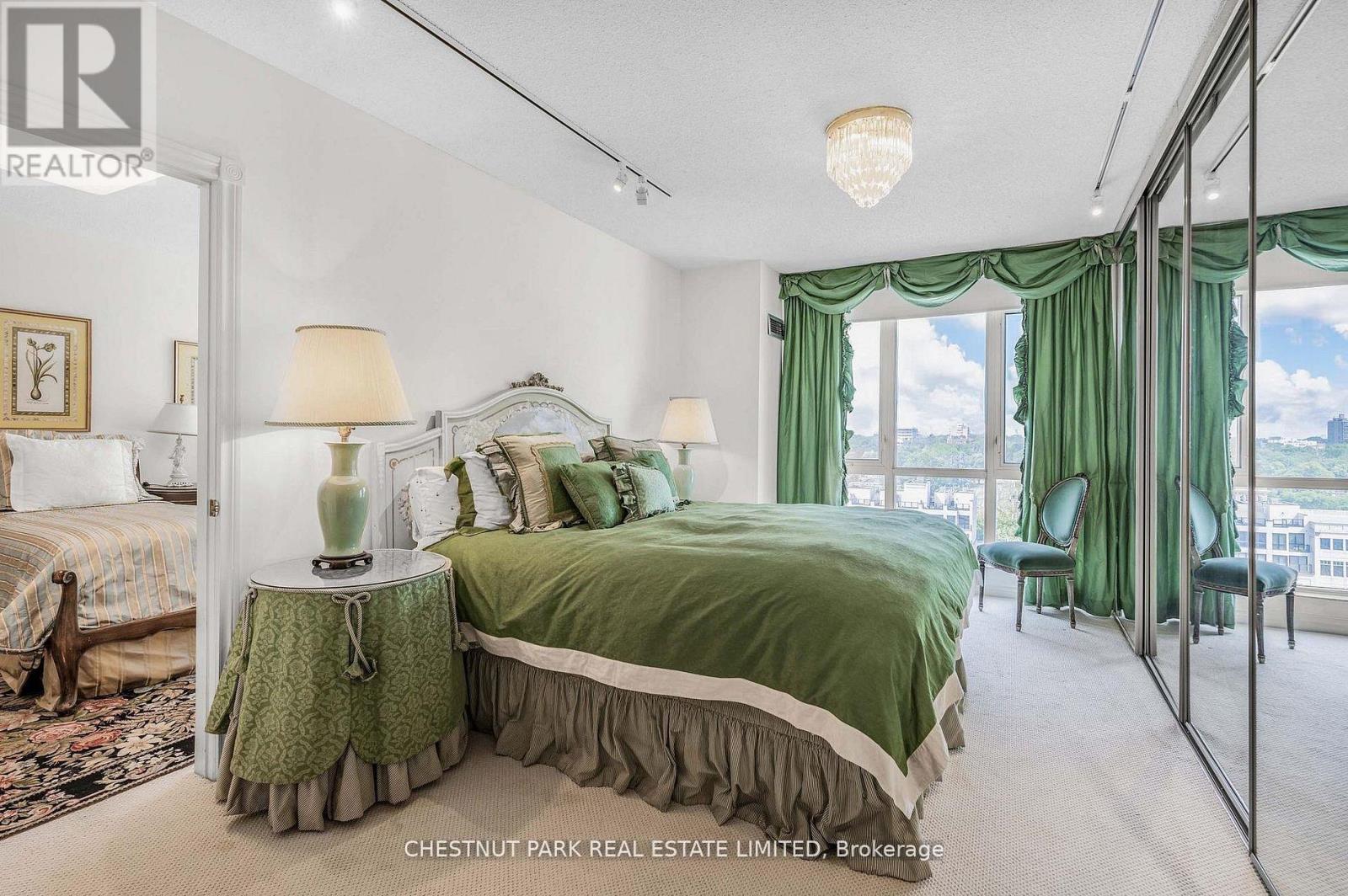 Phg - 40 Rosehill Avenue, Toronto, Ontario  M4T 1G5 - Photo 21 - C13780030