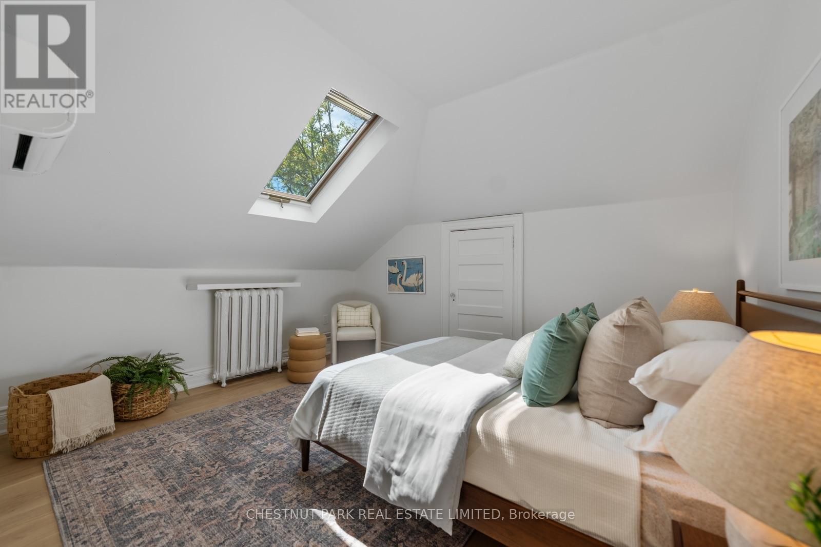 139 Hammersmith Avenue, Toronto, Ontario  M4E 2W5 - Photo 29 - E13779998
