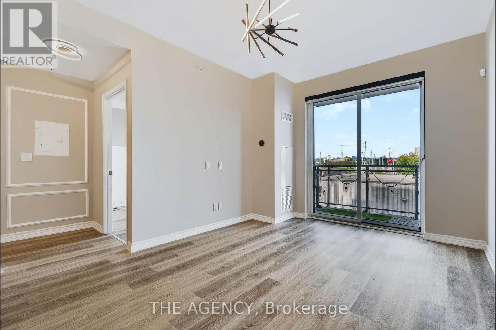 226 - 11611 Yonge Street, Richmond Hill, Ontario  L4E 3N8 - Photo 8 - N13779934