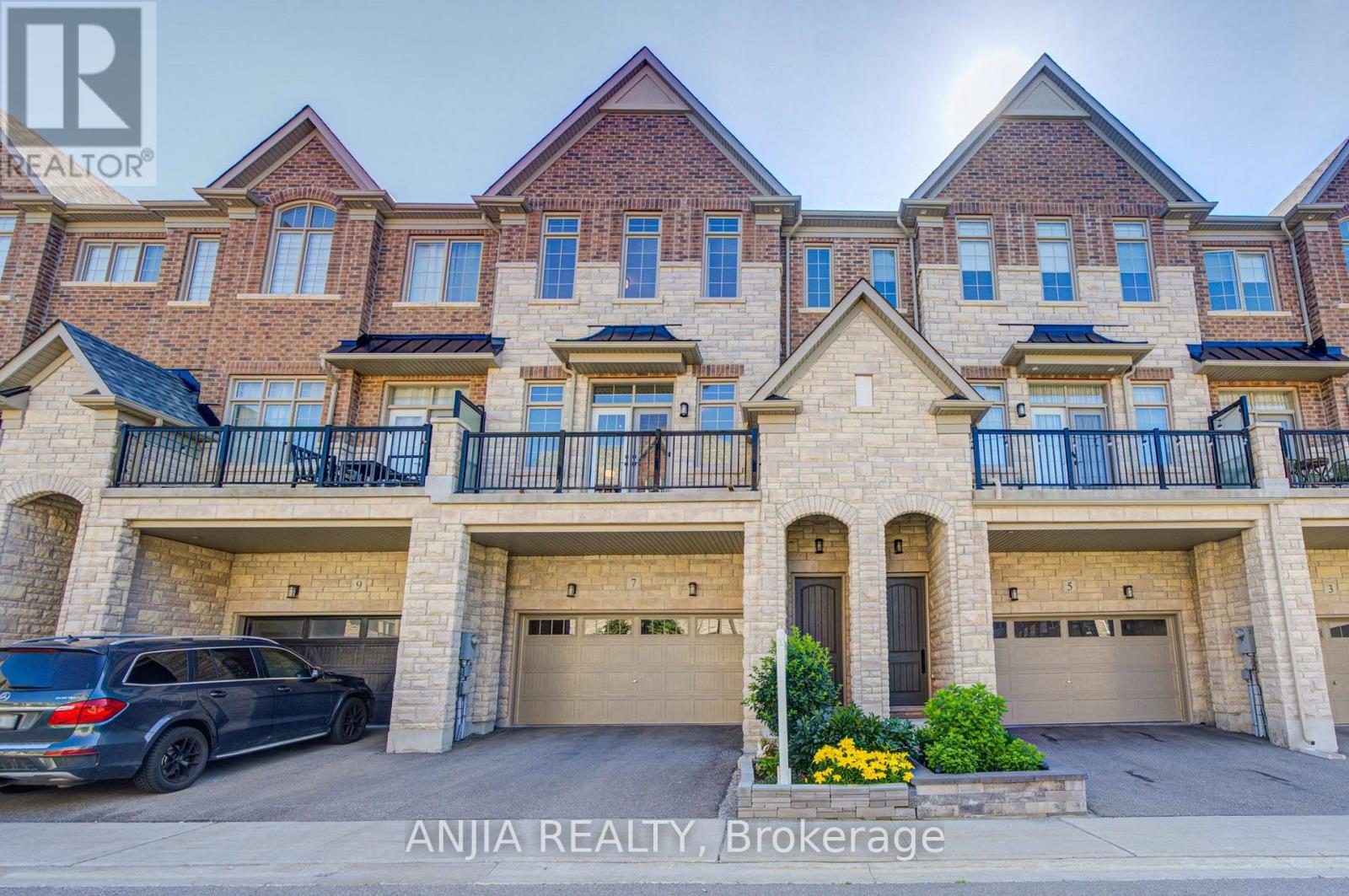 7 Beaufort Way, Markham, Ontario  L6C 0Y7 - Photo 1 - N13780020