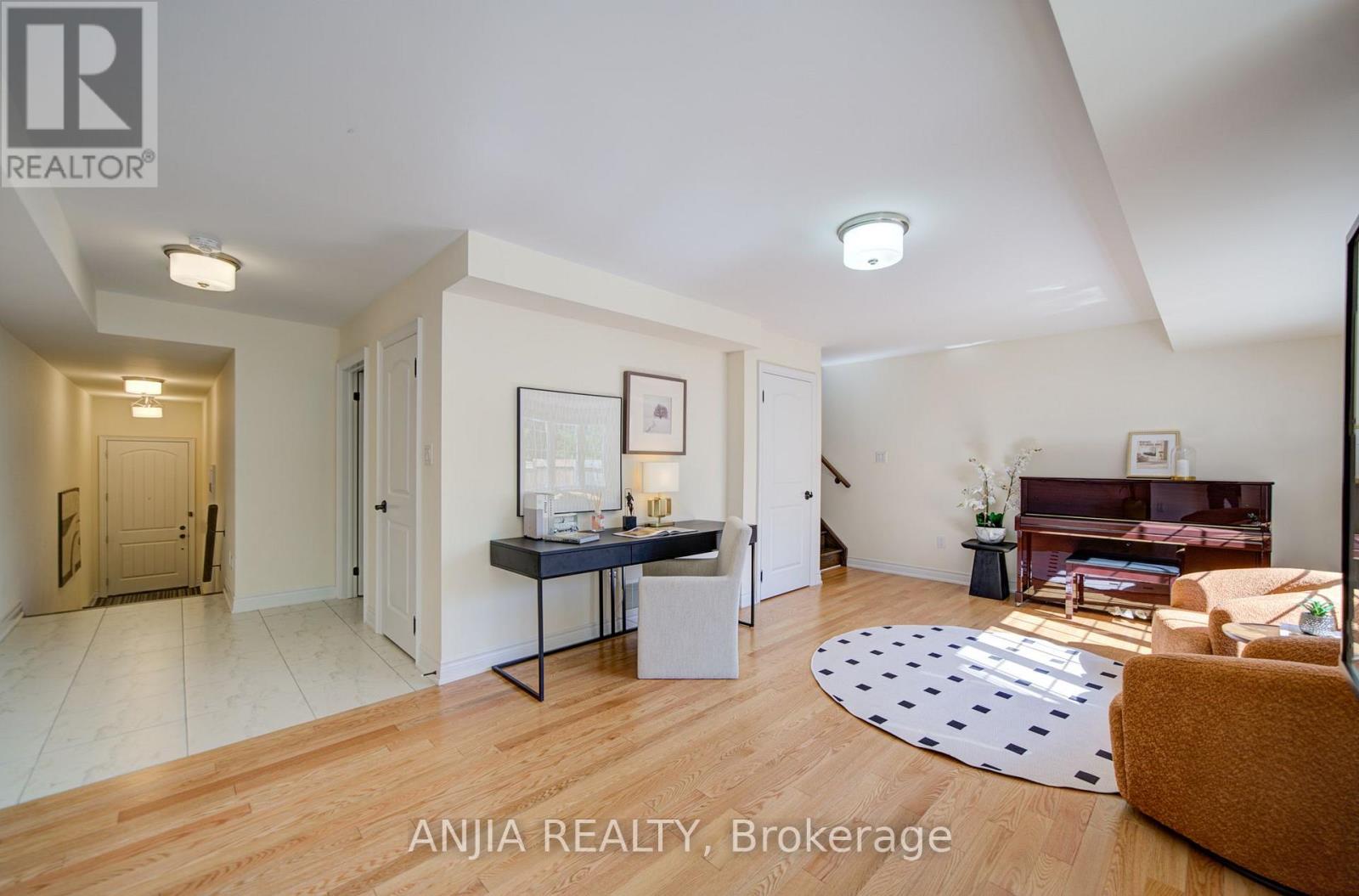 7 Beaufort Way, Markham, Ontario  L6C 0Y7 - Photo 12 - N13780020