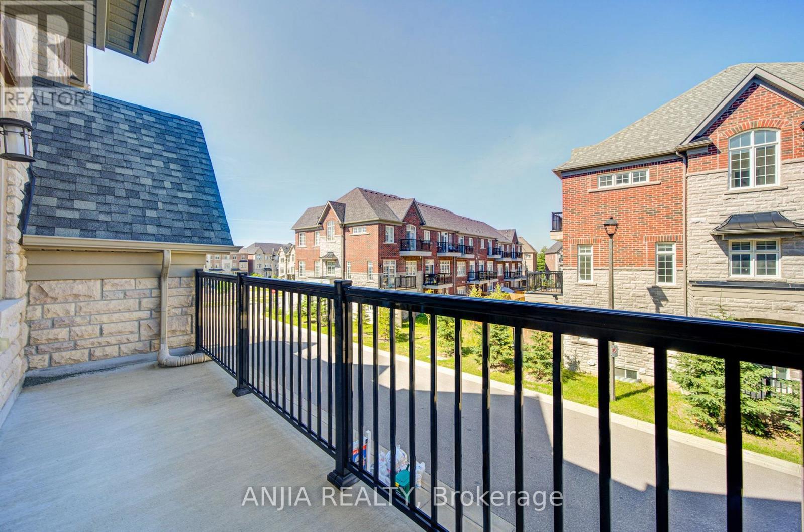 7 Beaufort Way, Markham, Ontario  L6C 0Y7 - Photo 16 - N13780020