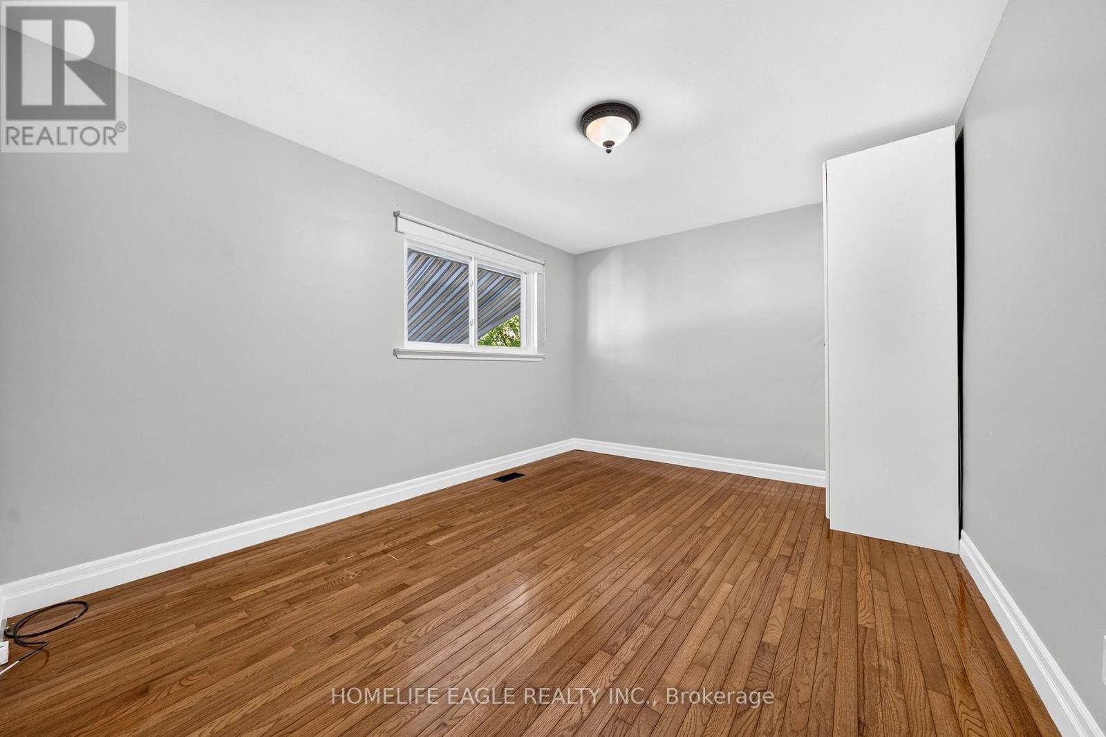 2 Aurora Heights Drive, Aurora, Ontario  L4G 2W4 - Photo 11 - N13780034