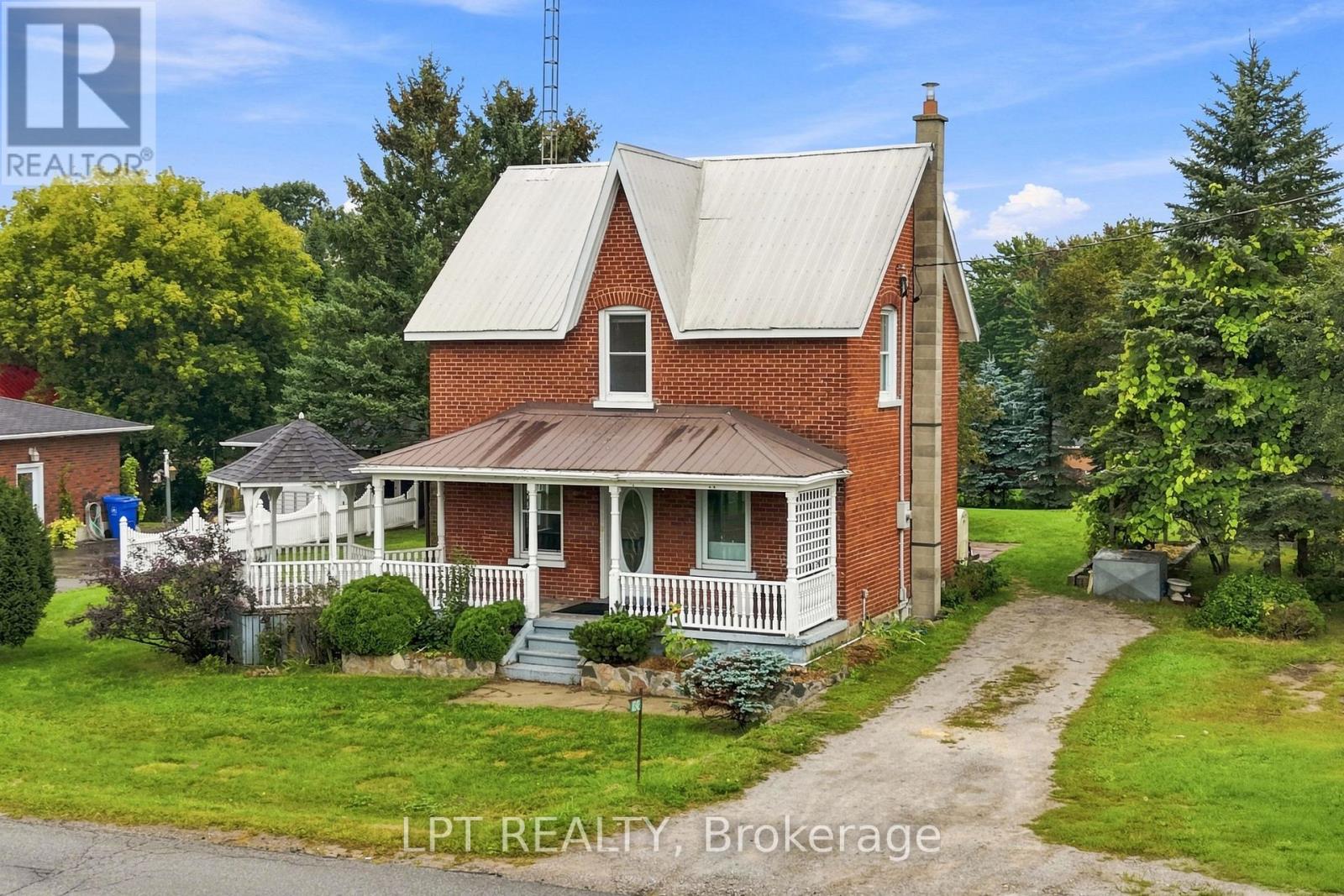 10342 Ravenshoe Road, Georgina, Ontario  L9P 1R2 - Photo 2 - N13780116
