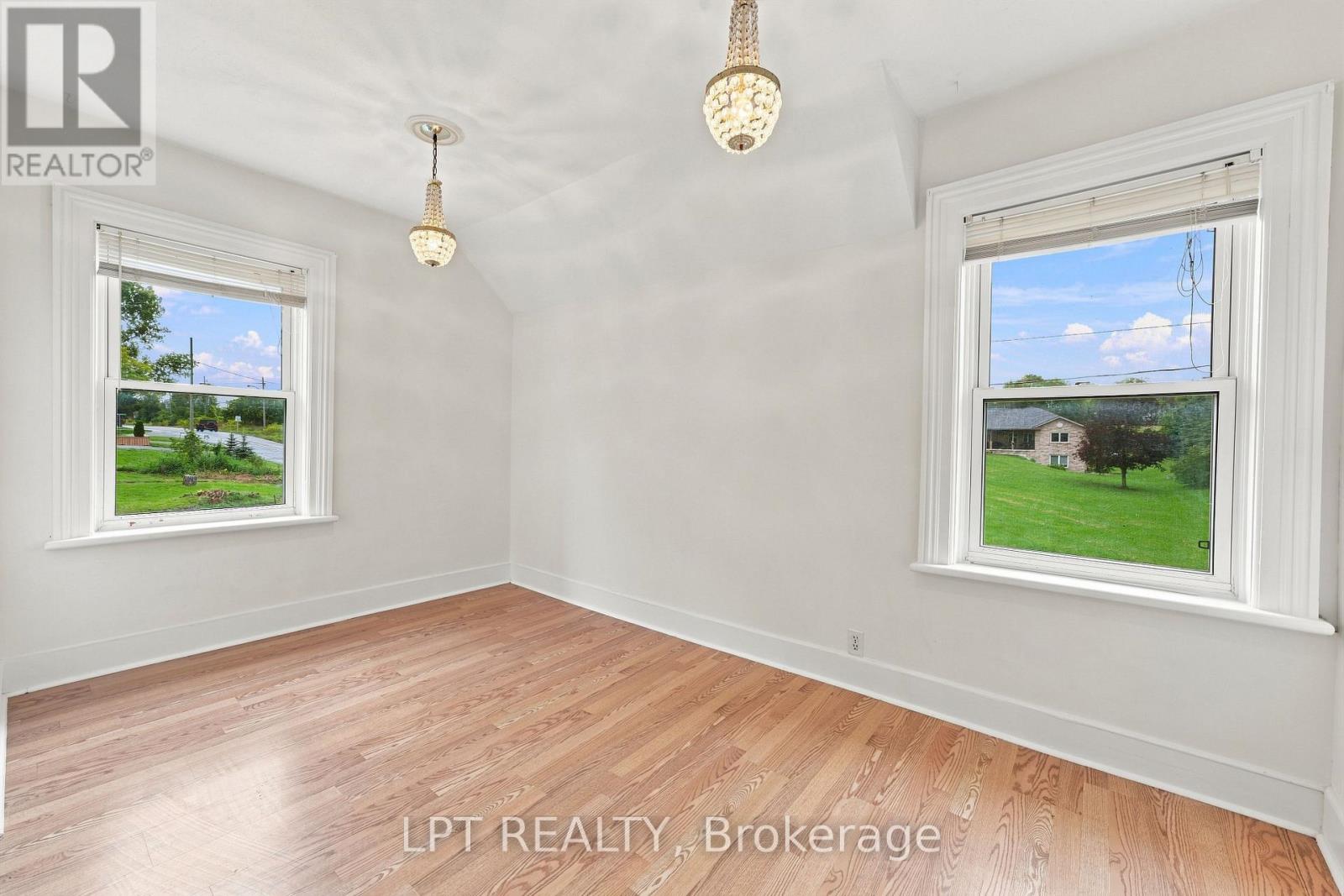 10342 Ravenshoe Road, Georgina, Ontario  L9P 1R2 - Photo 21 - N13780116