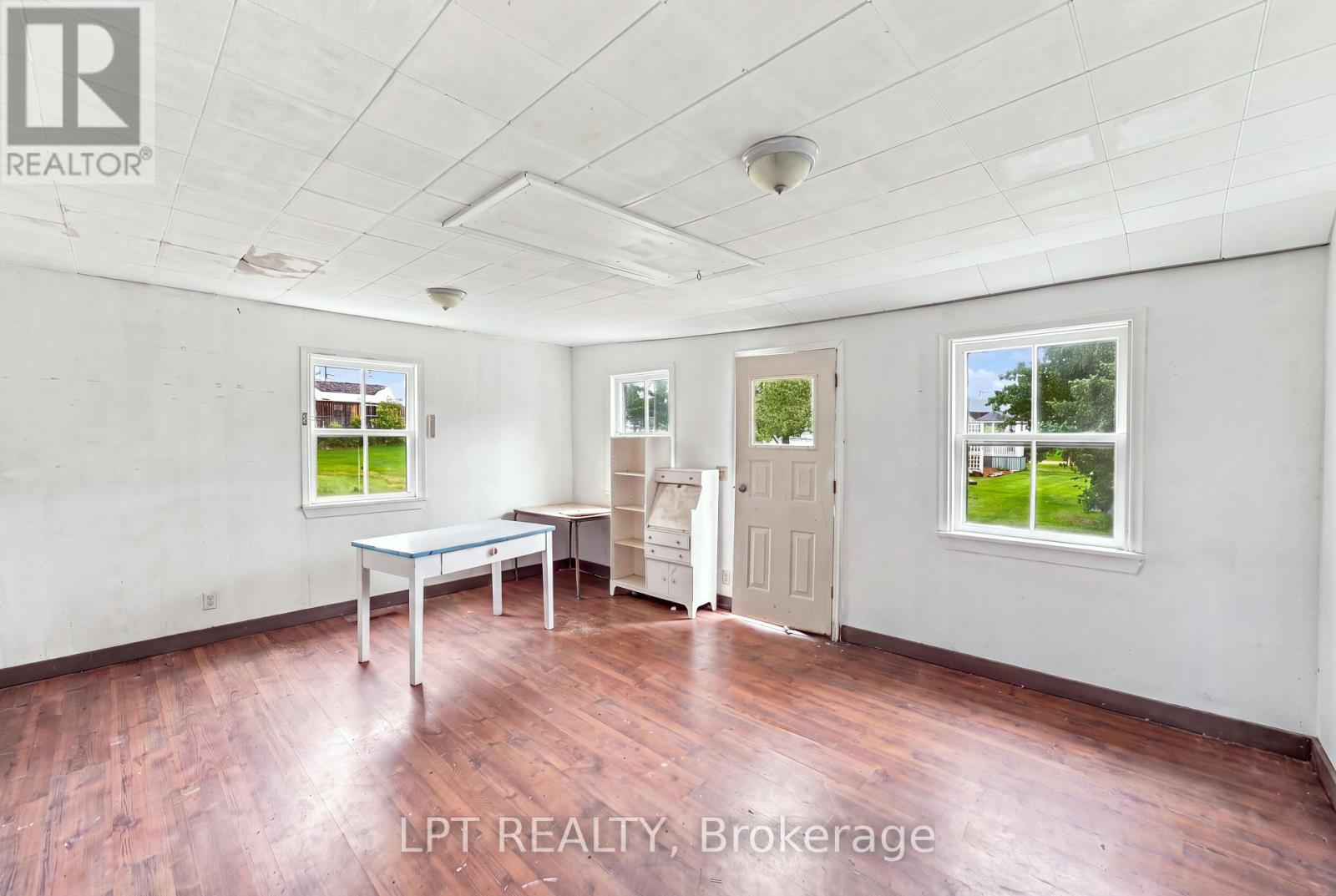 10342 Ravenshoe Road, Georgina, Ontario  L9P 1R2 - Photo 24 - N13780116