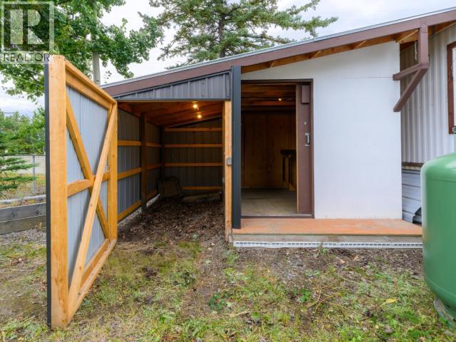 7-986 RANGE ROAD photo 21