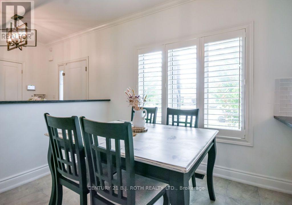 5 Keyzer Drive, Oro-Medonte (Warminster), Ontario  L3V 8N7 - Photo 15 - S13779980