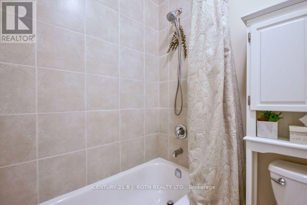 5 Keyzer Drive, Oro-Medonte (Warminster), Ontario  L3V 8N7 - Photo 30 - S13779980
