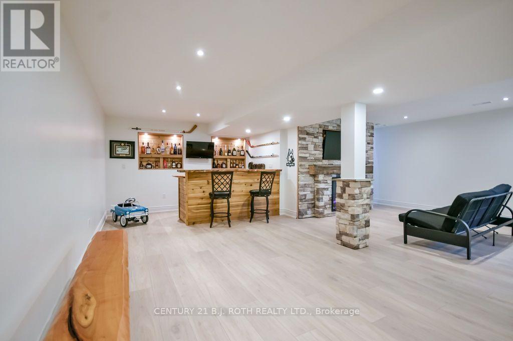5 Keyzer Drive, Oro-Medonte (Warminster), Ontario  L3V 8N7 - Photo 31 - S13779980