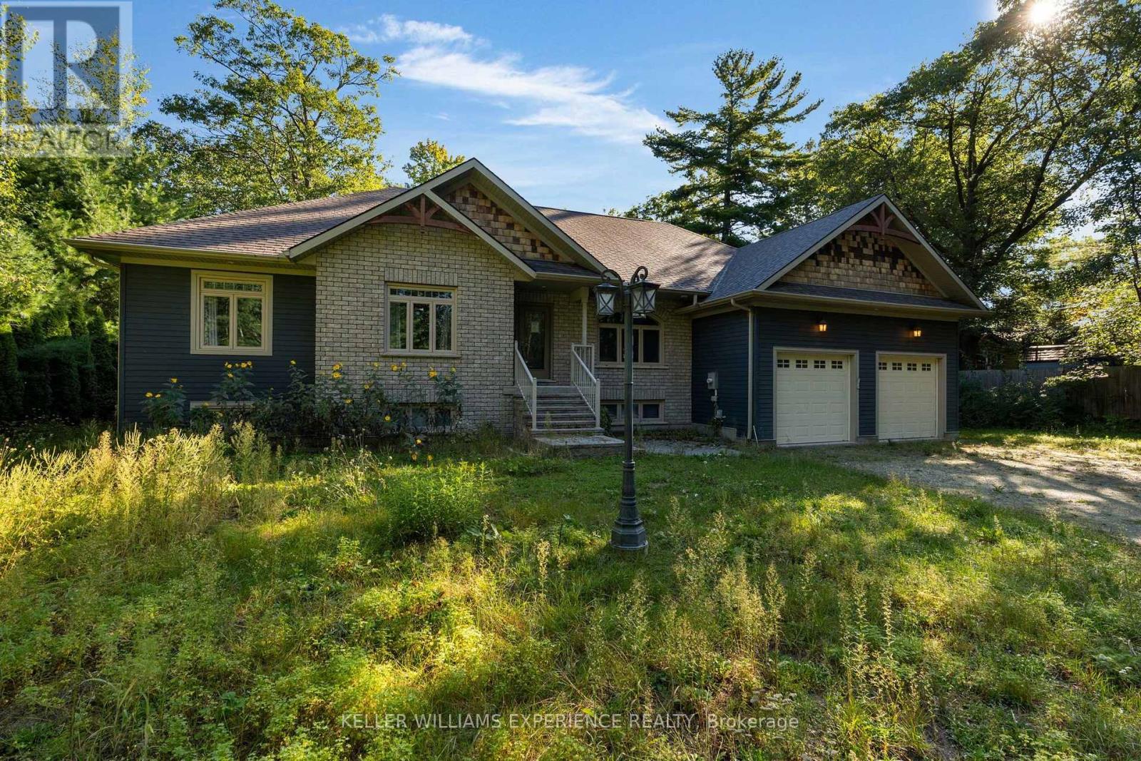 229 SUNNIDALE ROAD, Wasaga Beach, Ontario