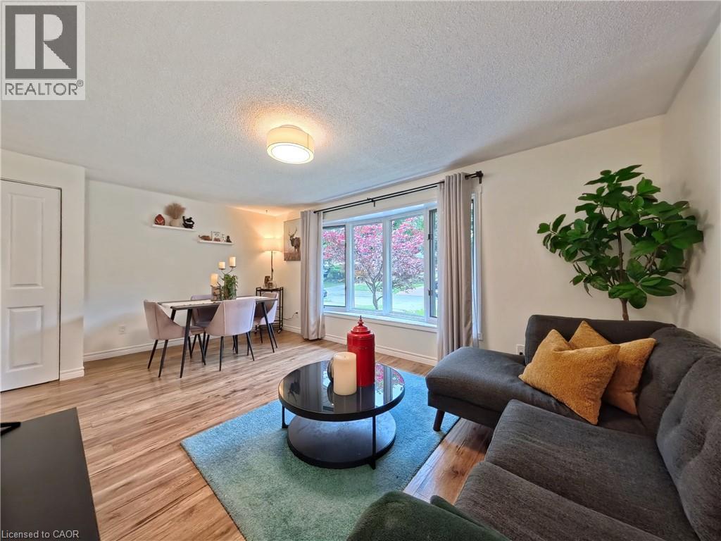 380 Grangewood Drive, Waterloo, Ontario  N2K 2E6 - Photo 7 - 40863105