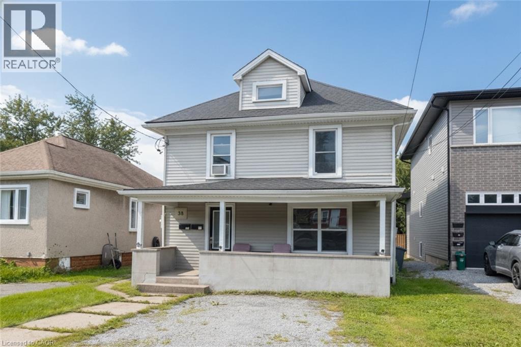 58 Wellington Street, Port Colborne, Ontario  L3K 2J7 - Photo 3 - 40863061