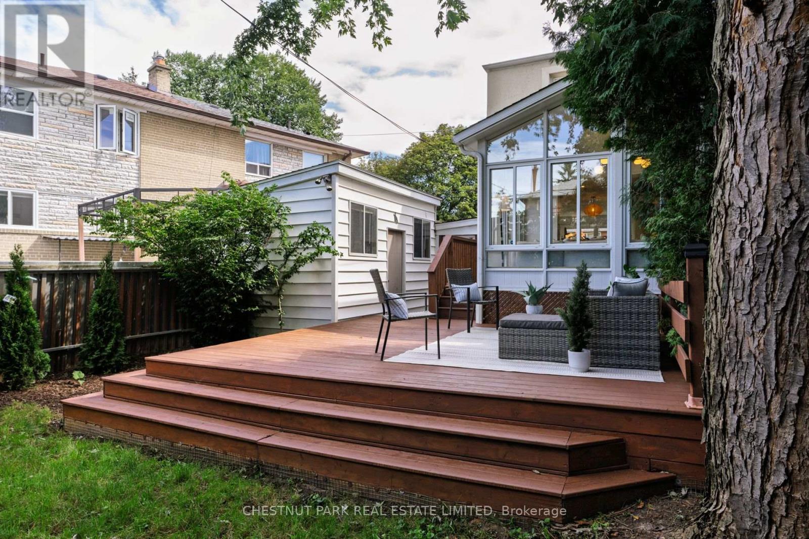 64 Pasadena Gardens, Toronto, Ontario  M6S 4R5 - Photo 36 - W13780086