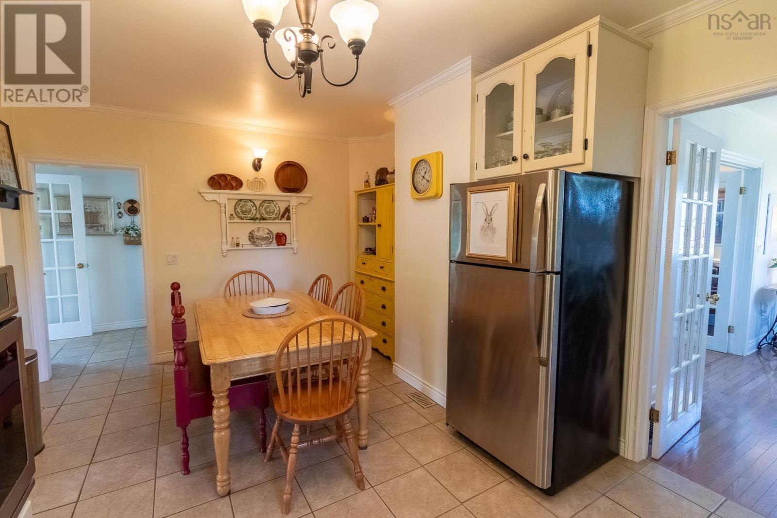 4742 Highway 1, South Berwick, Nova Scotia  B0P 1E0 - Photo 10 - 202623207