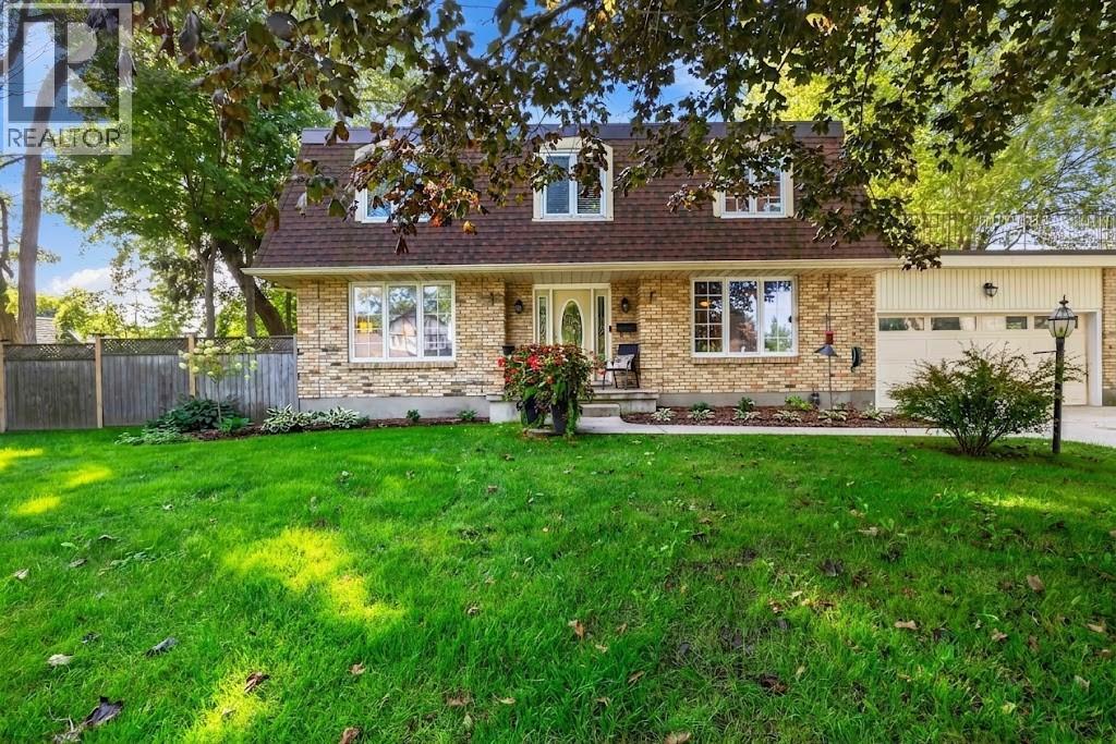 3067 Sandpiper TRAIL Plympton-Wyoming Ontario Canada N0N1E0 2