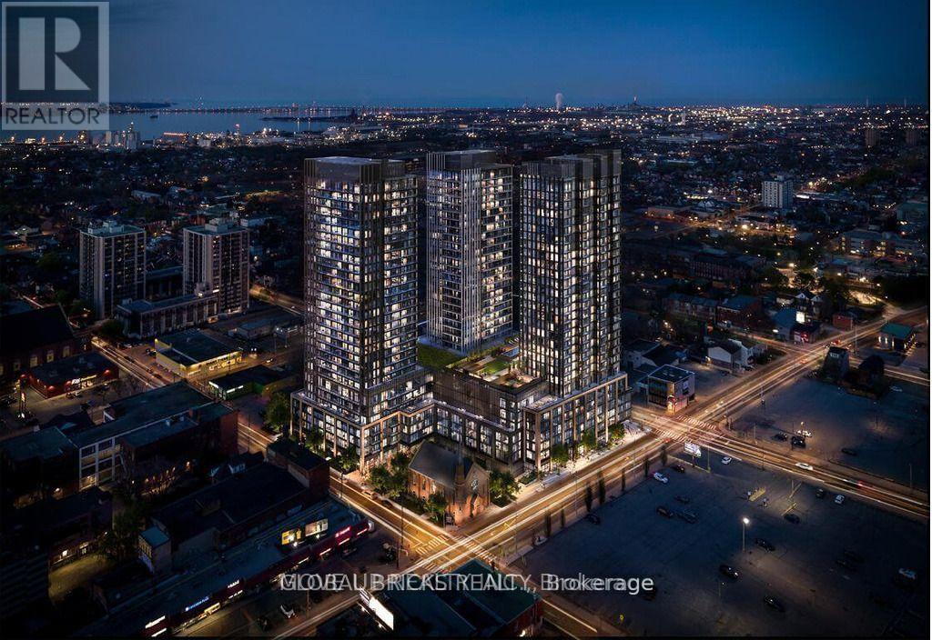 403 - 91 JOHN STREET N