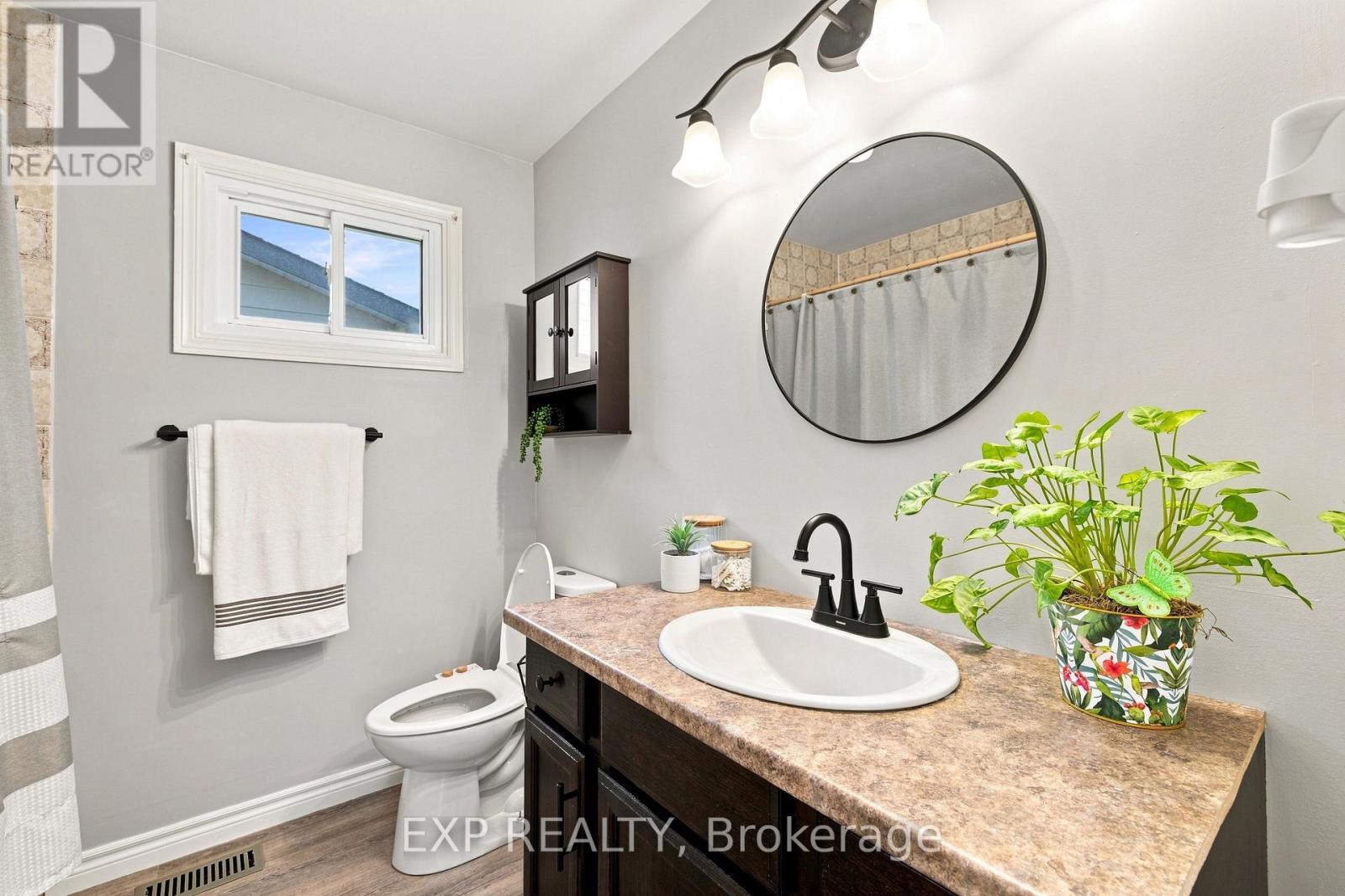 447 Drummerhill Crescent, Waterloo, Ontario  N2T 1G3 - Photo 24 - X13779940