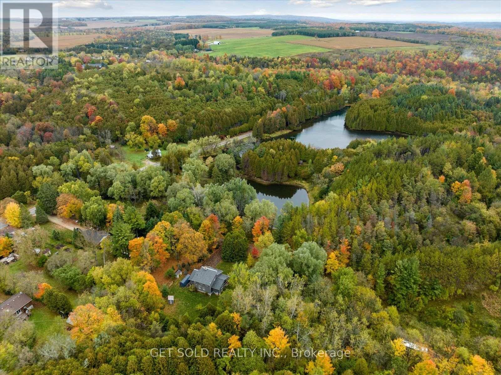 11 Fieldway Court, Melancthon, Ontario  L0N 1J0 - Photo 1 - X13780118