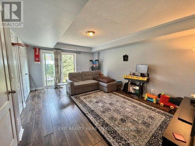 27 Bergamont Road, Brampton, Ontario  L6Y 0R1 - Photo 5 - W13762690