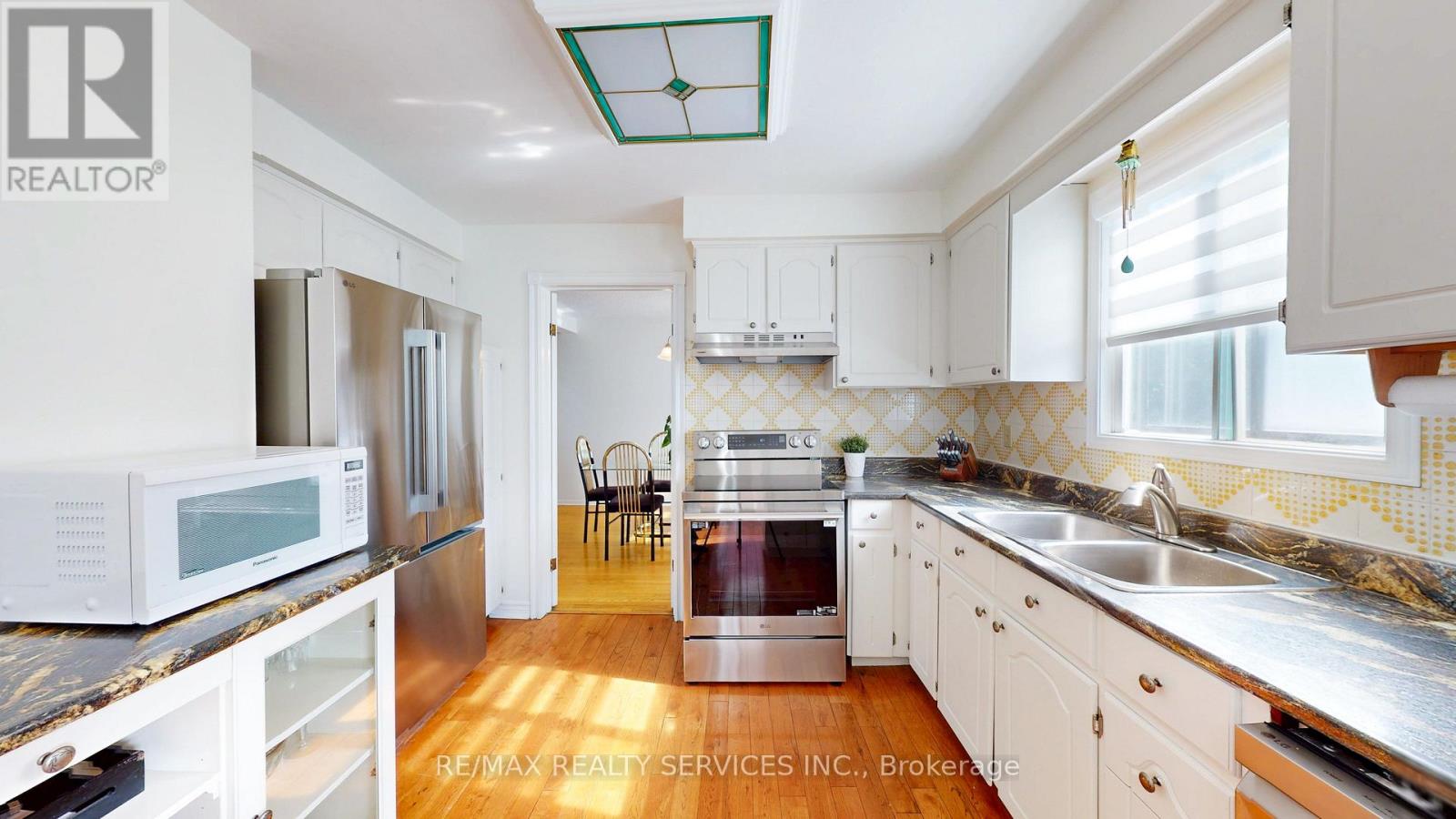 25 Malcolm Crescent, Brampton, Ontario  L6S 3C7 - Photo 18 - W13698480