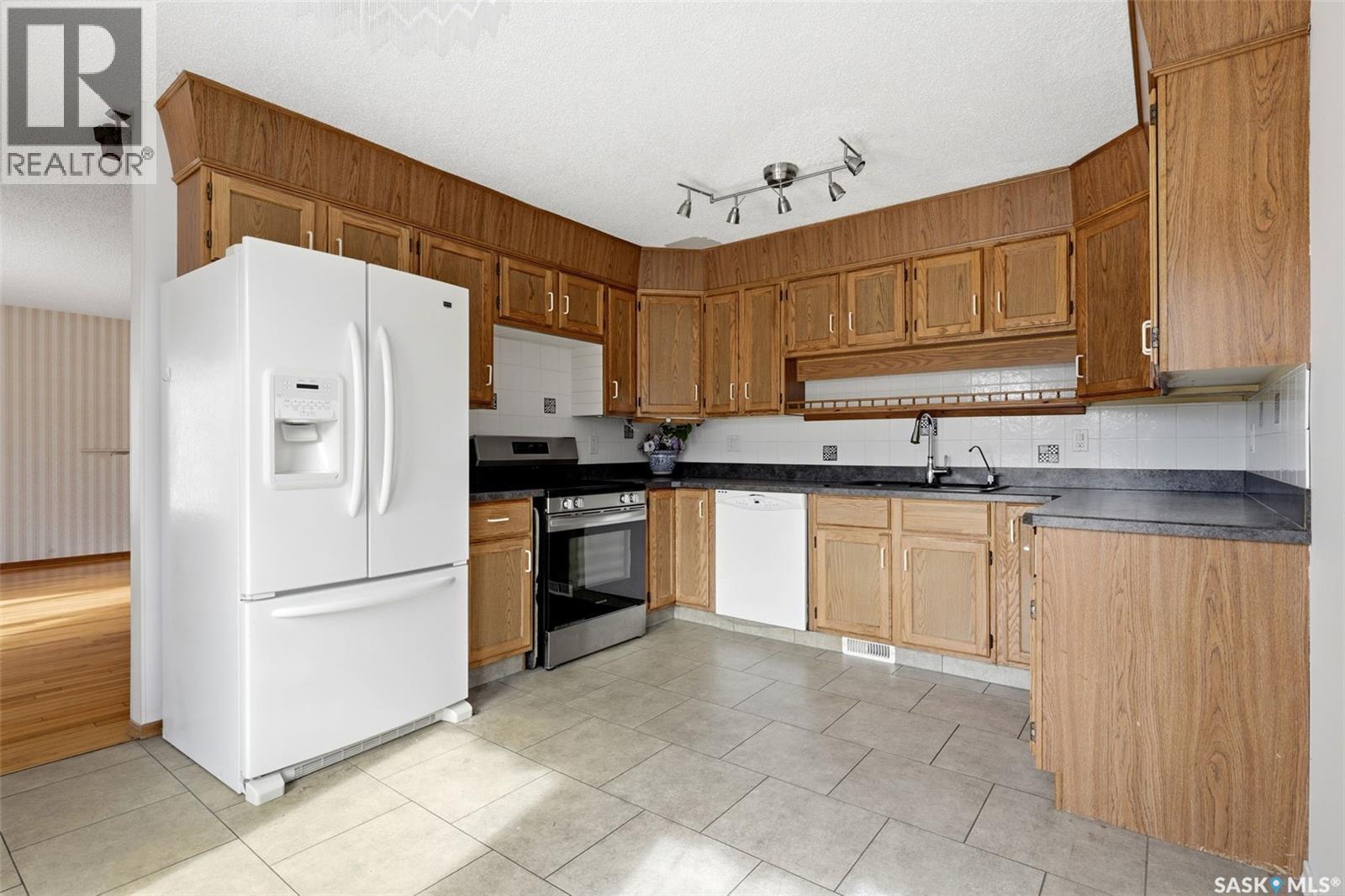2807 Howell Drive E, Regina, Saskatchewan  S4N 6G1 - Photo 10 - SK048247