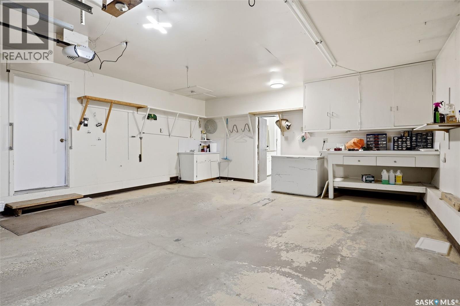 2807 Howell Drive E, Regina, Saskatchewan  S4N 6G1 - Photo 39 - SK048247