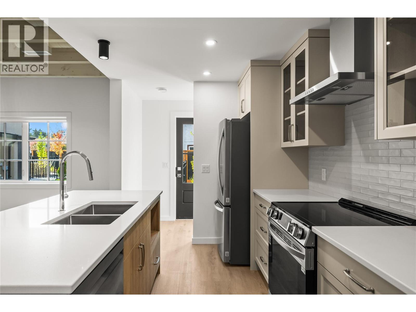 2957 Conlin Court Unit# 2, Kelowna, British Columbia  V1Y 7S7 - Photo 14 - 10383470
