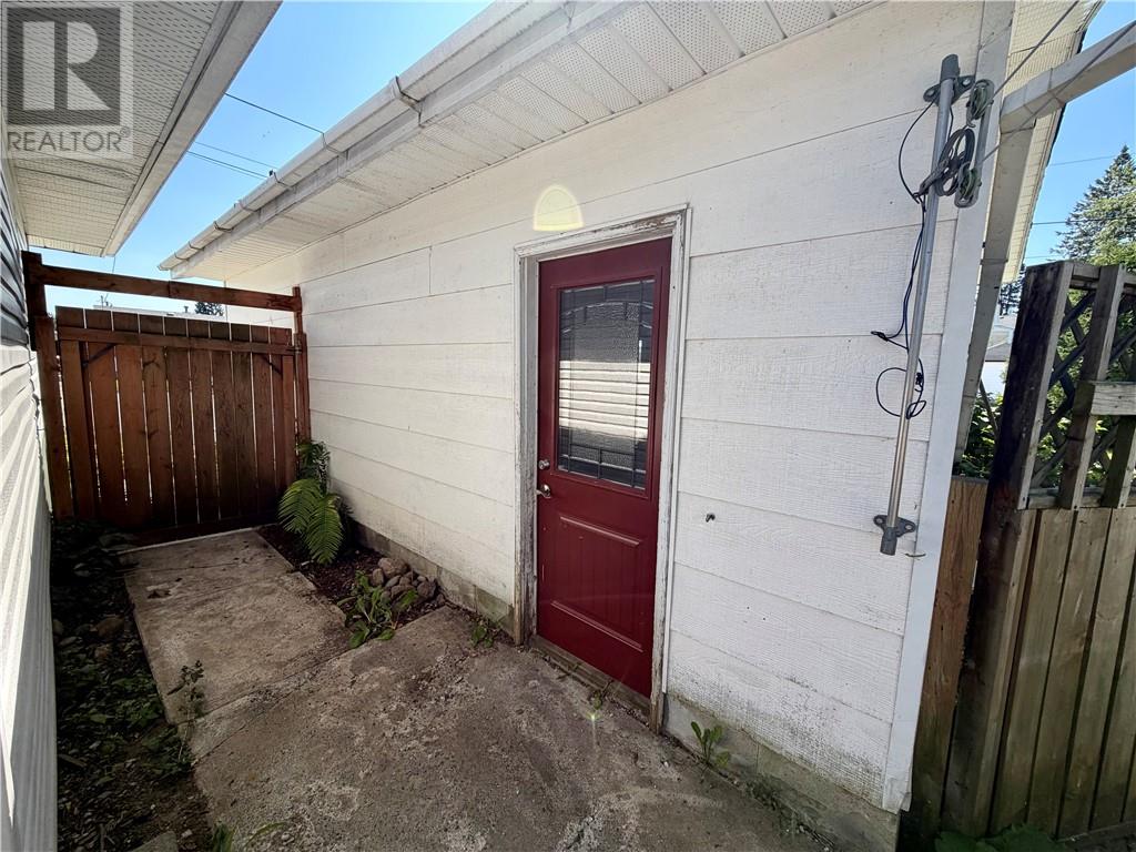 8 Lincoln Street, Capreol, Ontario  P0M 1H0 - Photo 22 - 2130307