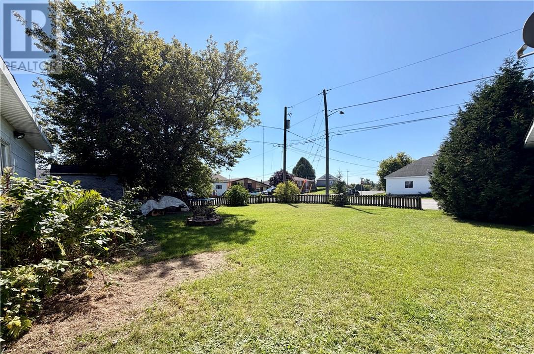 8 Lincoln Street, Capreol, Ontario  P0M 1H0 - Photo 28 - 2130307