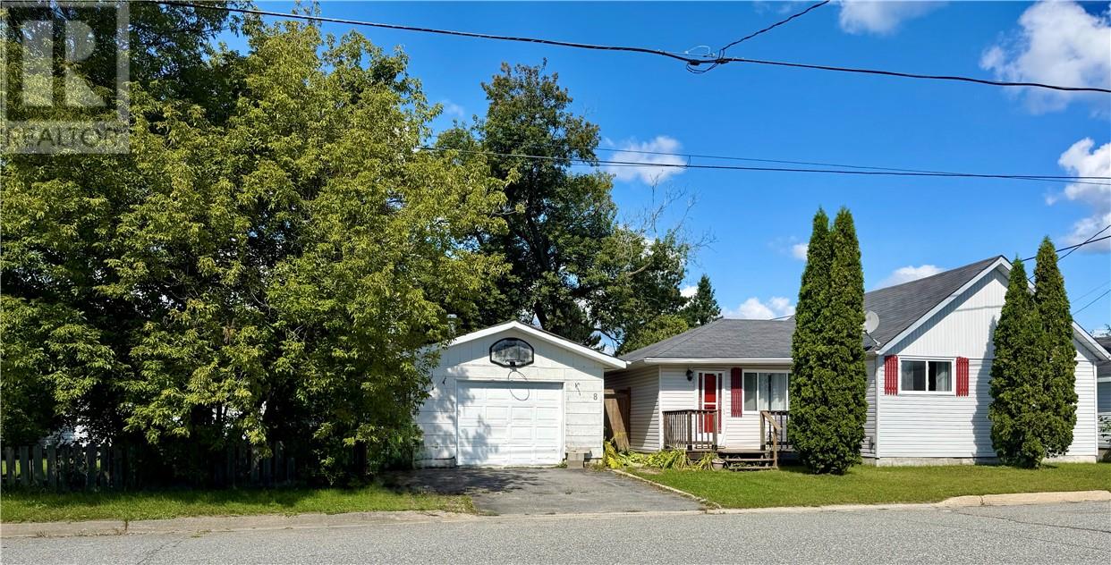 8 Lincoln Street, Capreol, Ontario  P0M 1H0 - Photo 33 - 2130307