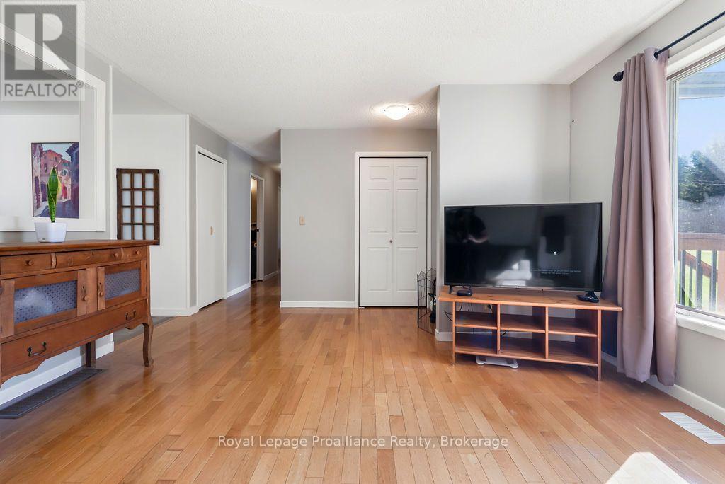 247 Harmony Road, Belleville (Thurlow Ward), Ontario  K0K 1V0 - Photo 7 - X13780362