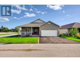 32 MERRILL DRIVE, Prince Edward County, Ontario