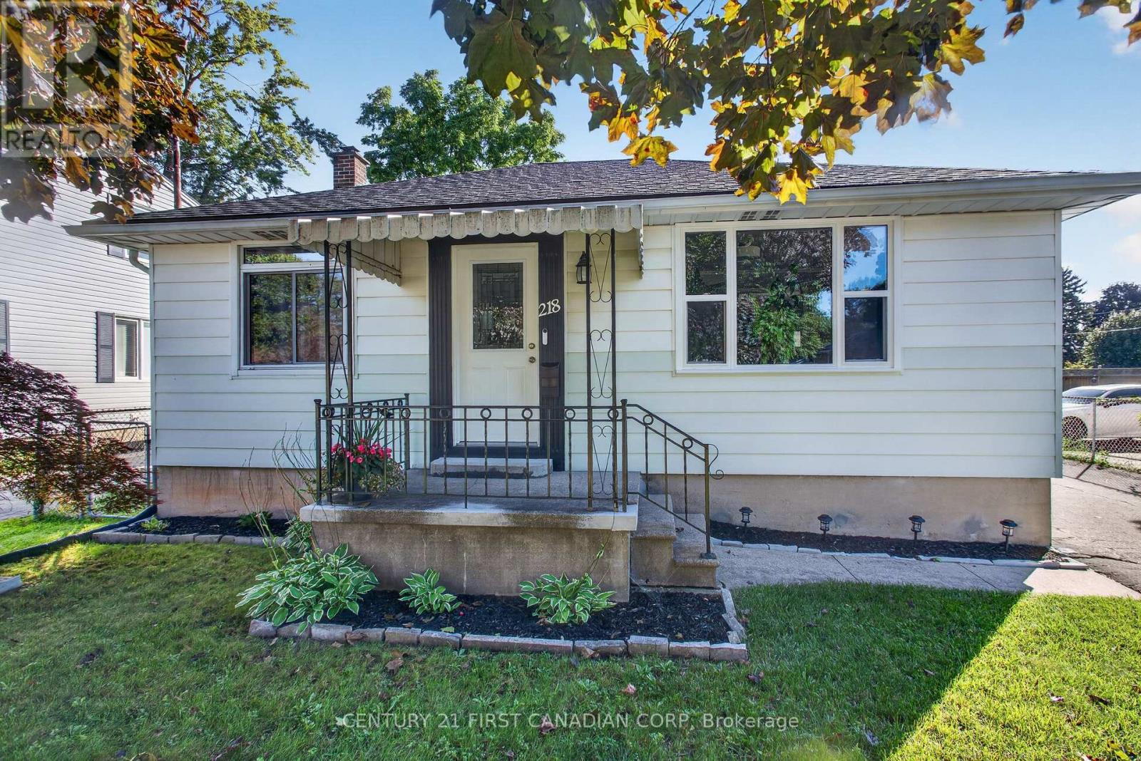 $479,900218 Vancouver Street, London East, Ontario