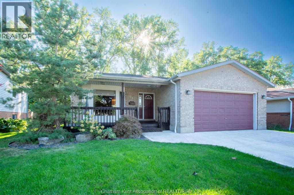 24 Churchill Park ROAD, Chatham, Ontario