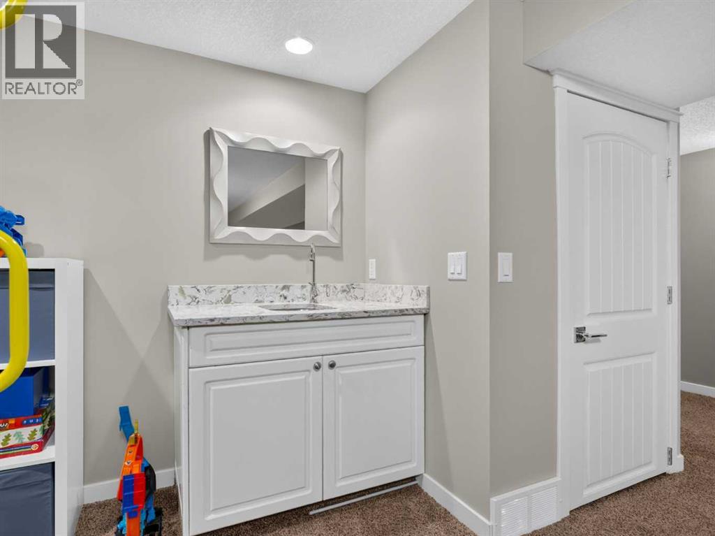 30 Wimbledon Drive Sw, Calgary, Alberta  T3C 3J4 - Photo 37 - A2344068