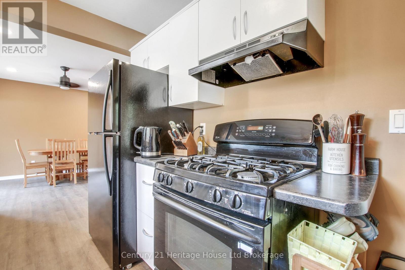 683 College Avenue, Woodstock, Ontario  N4S 2C6 - Photo 10 - X13533828