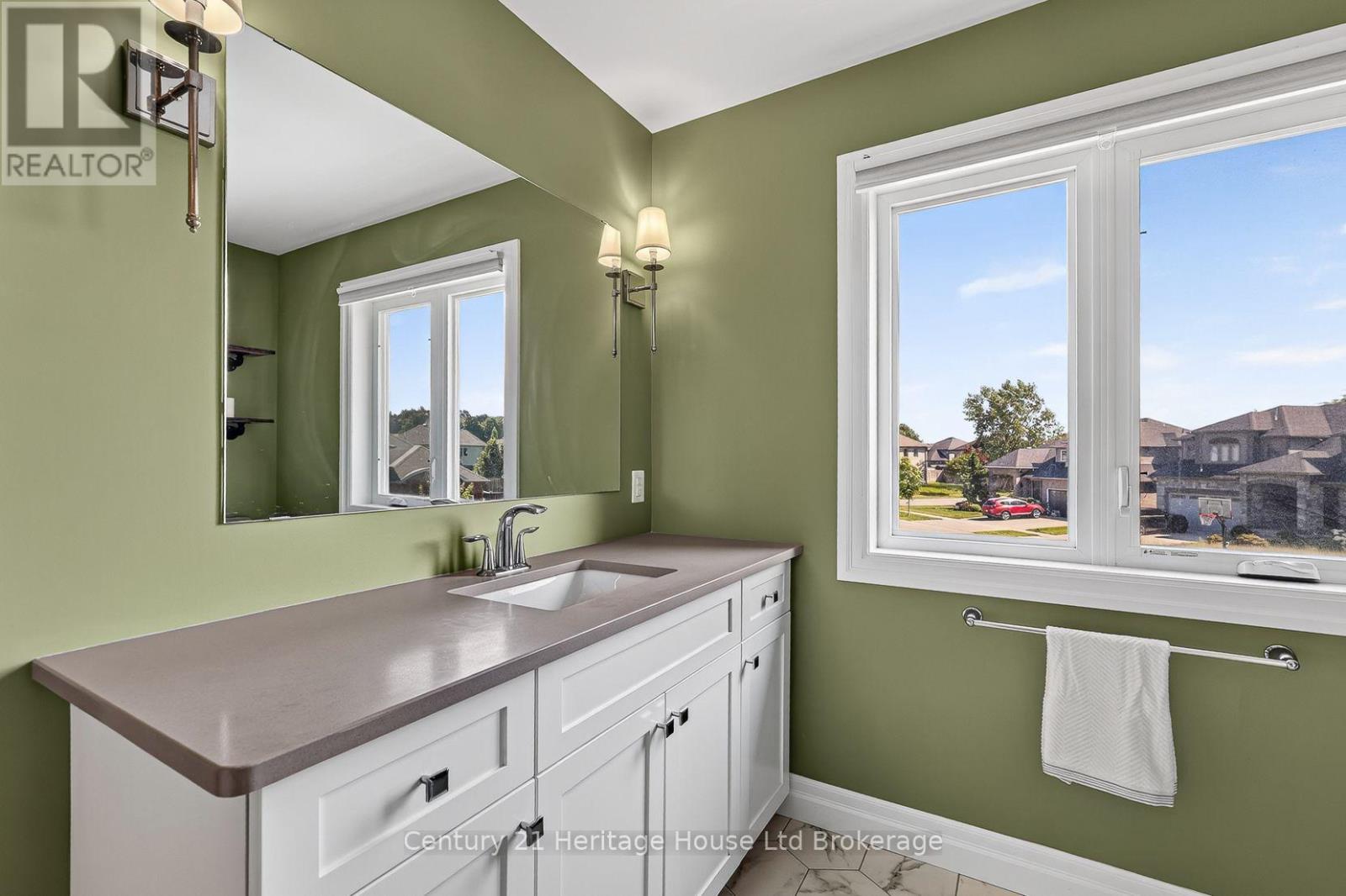 924 Springbank Avenue N, Woodstock, Ontario  N4T 0G1 - Photo 30 - X13574180
