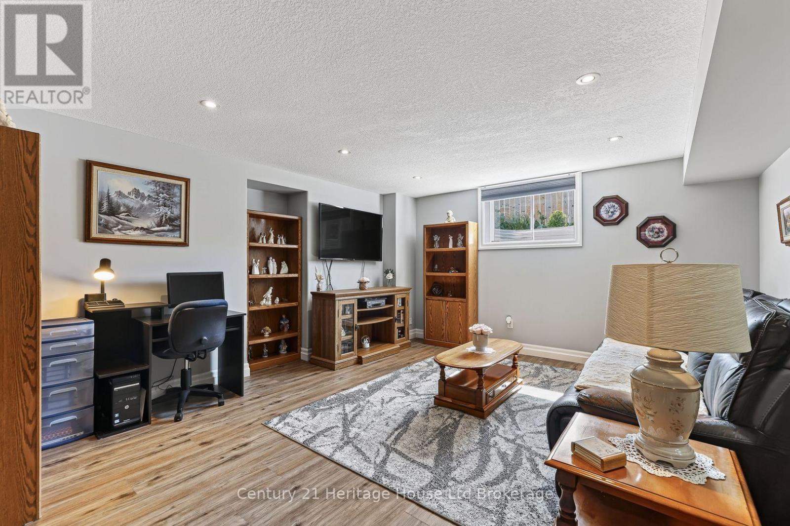 924 Springbank Avenue N, Woodstock, Ontario  N4T 0G1 - Photo 32 - X13574180