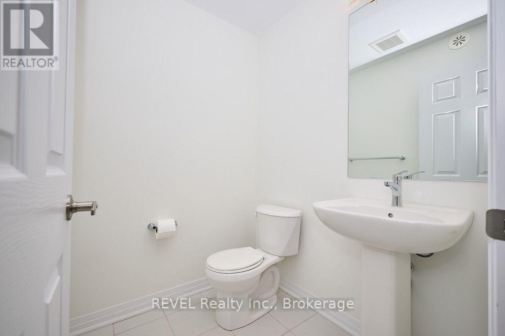 68 Feather Road, Welland, Ontario  L3B 0P2 - Photo 11 - X13780486