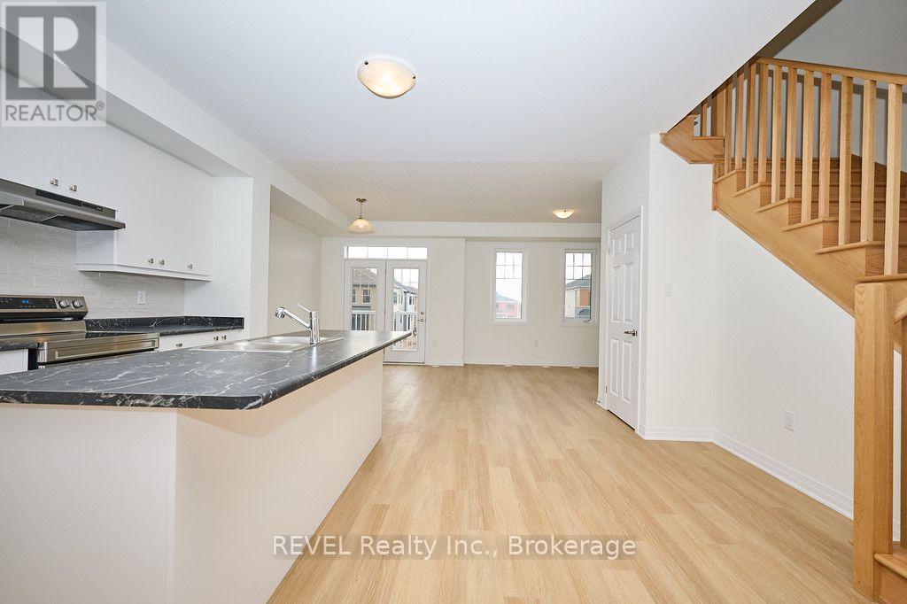 68 Feather Road, Welland, Ontario  L3B 0P2 - Photo 7 - X13780486