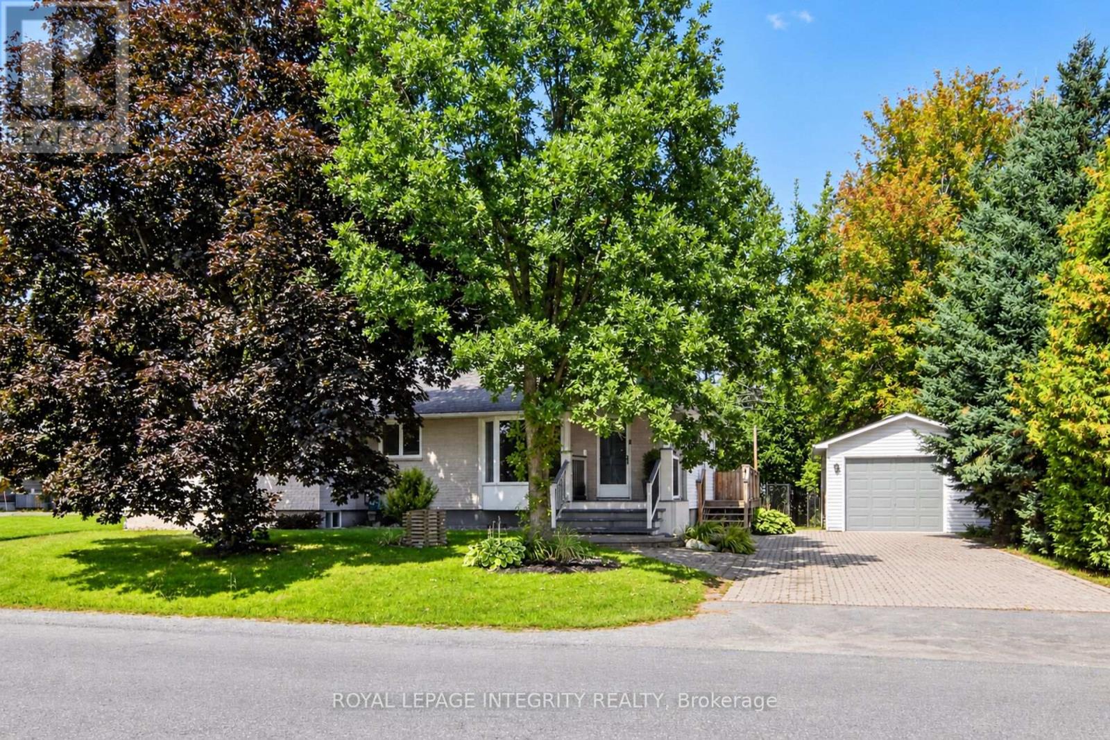 978 Meteor Avenue, Ottawa, Ontario  K4B 1N8 - Photo 2 - X13780394