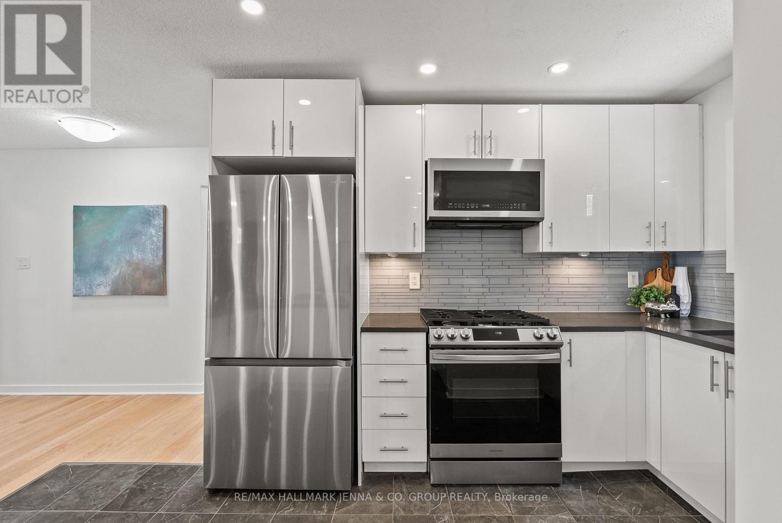 31 Whitburn Crescent, Ottawa, Ontario  K2H 5K5 - Photo 12 - X13780454