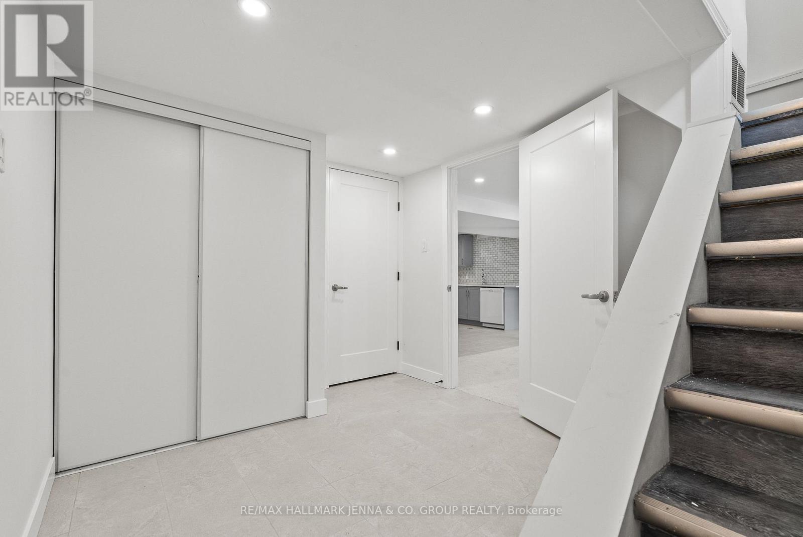 31 Whitburn Crescent, Ottawa, Ontario  K2H 5K5 - Photo 28 - X13780454