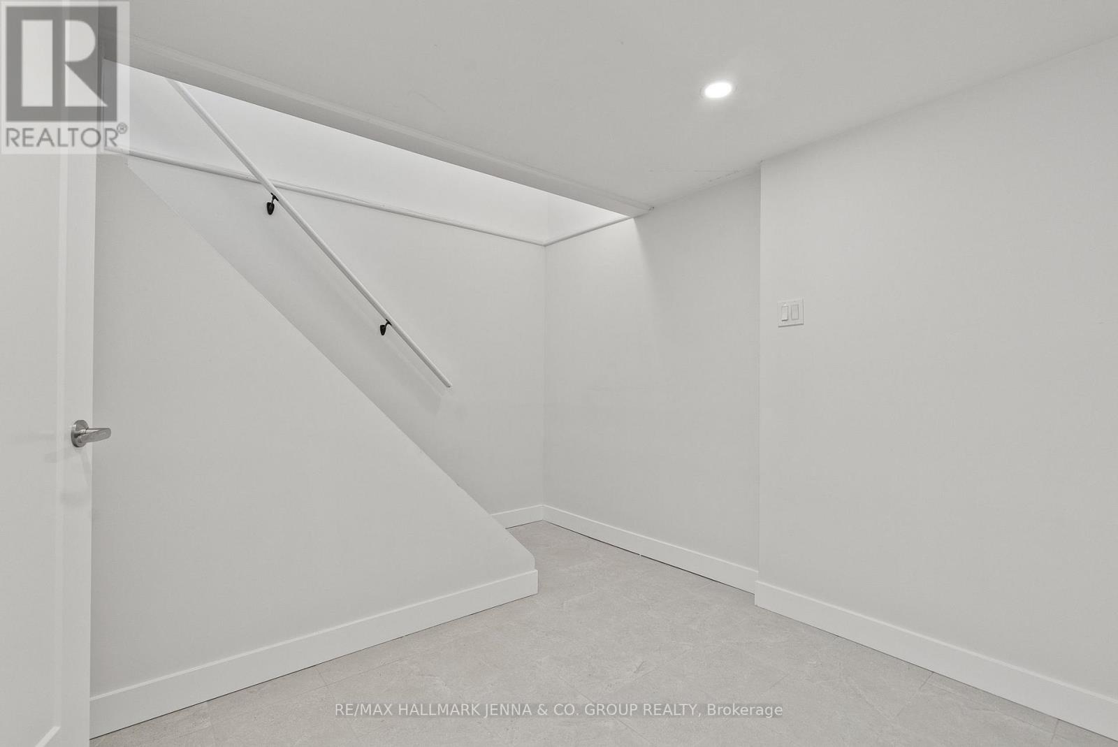 31 Whitburn Crescent, Ottawa, Ontario  K2H 5K5 - Photo 29 - X13780454