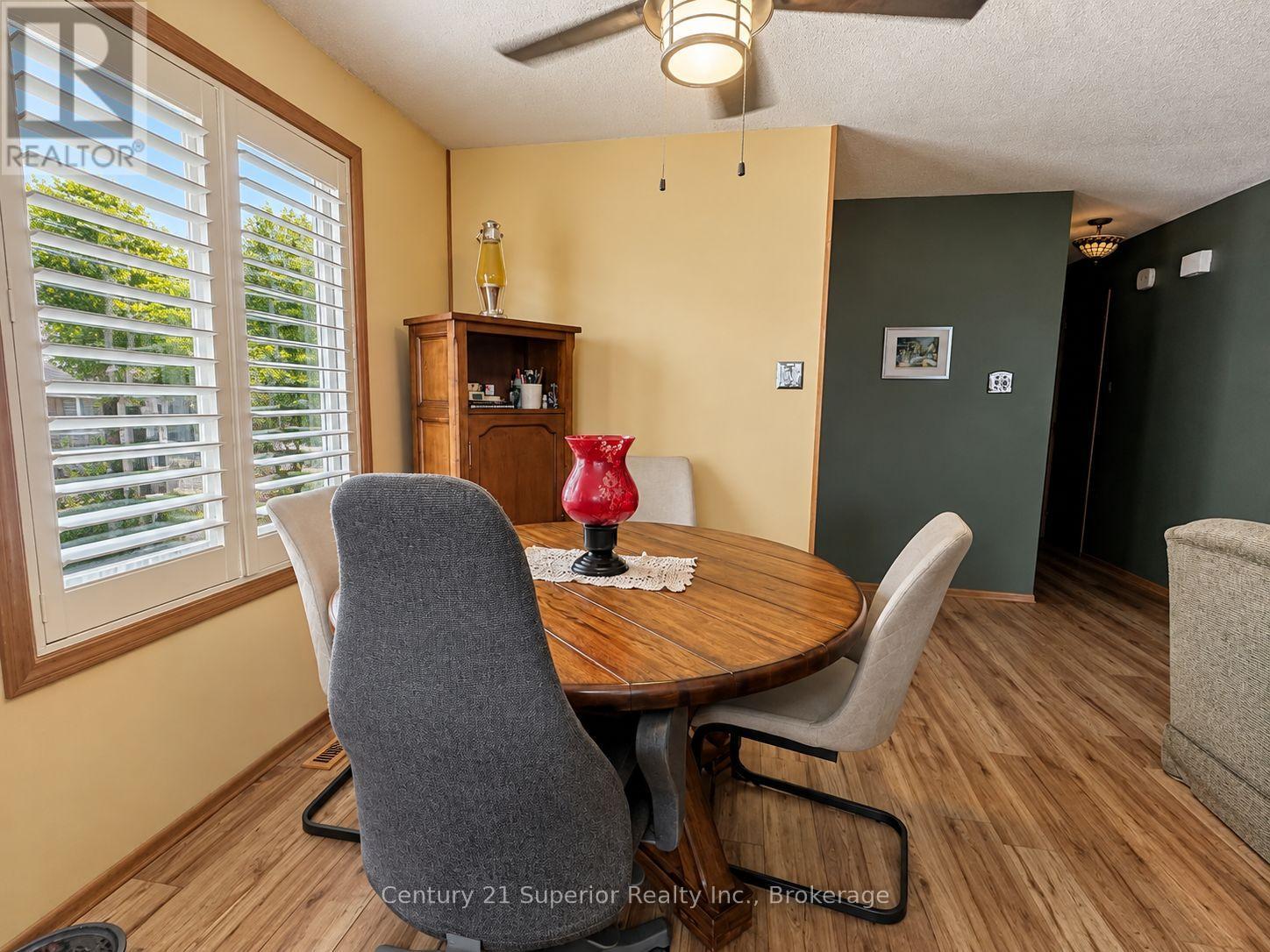 474 Brock Street E, Thunder Bay, Ontario  P7E 4H7 - Photo 11 - X13780344