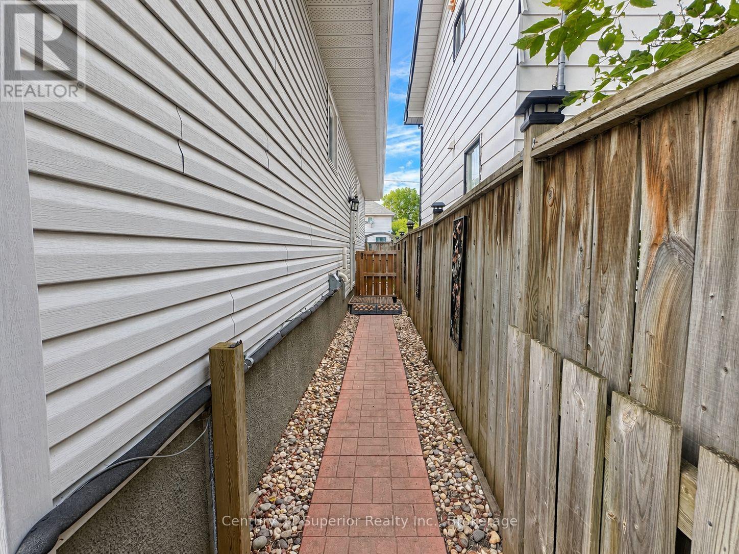 474 Brock Street E, Thunder Bay, Ontario  P7E 4H7 - Photo 45 - X13780344