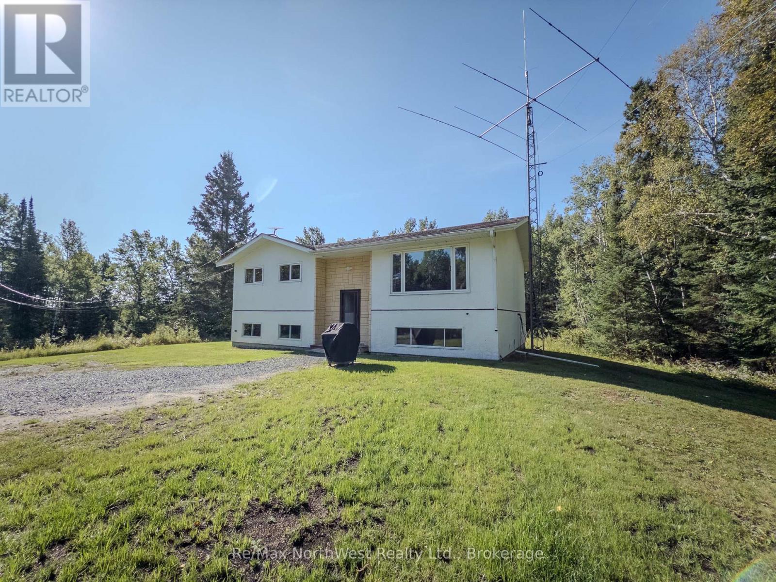693 Carlton Road, Kenora (Redditt Road West), Ontario  P9N 0B8 - Photo 3 - X13780474