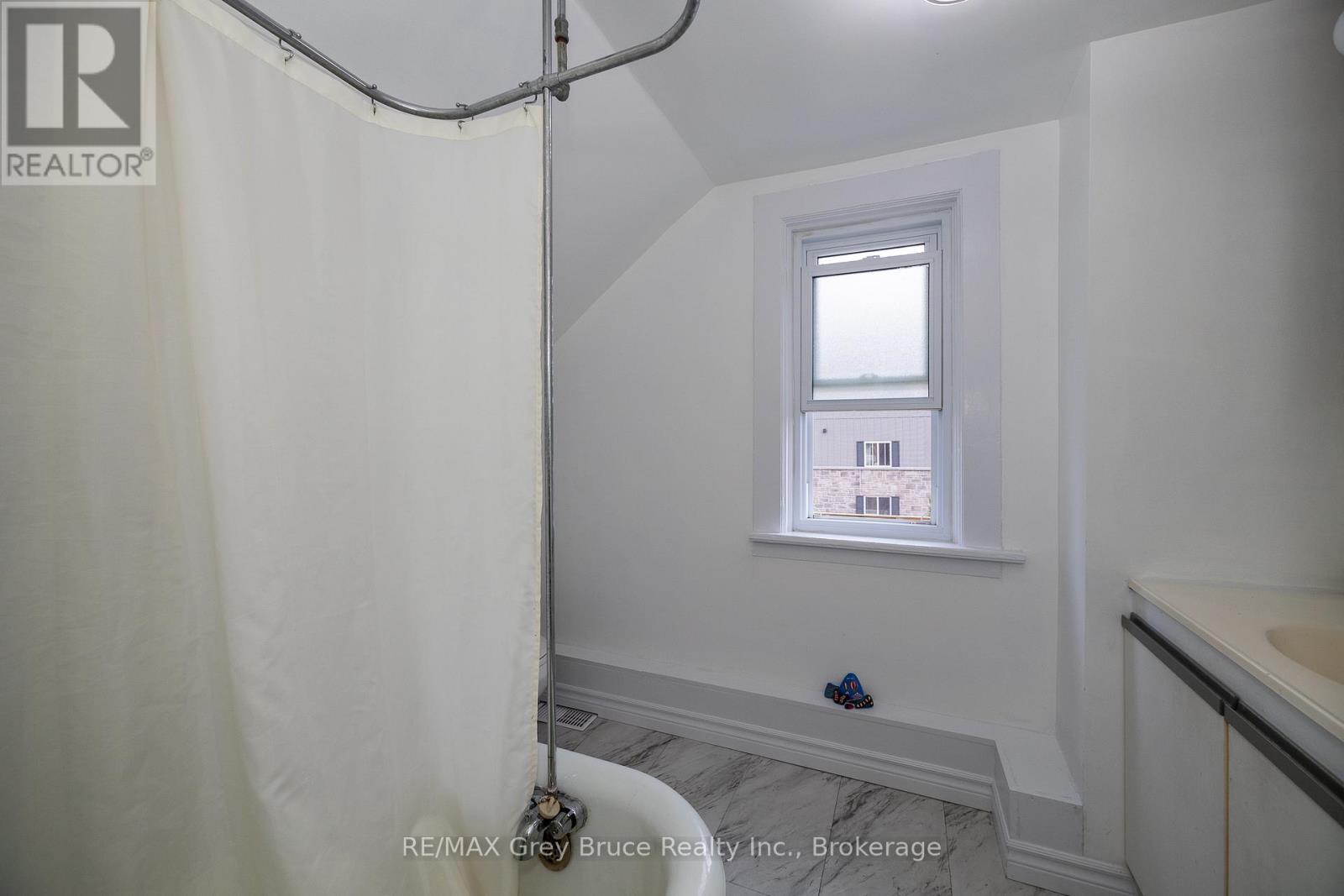 1809 3rd Avenue W, Owen Sound, Ontario  N4K 4R7 - Photo 15 - X13225336